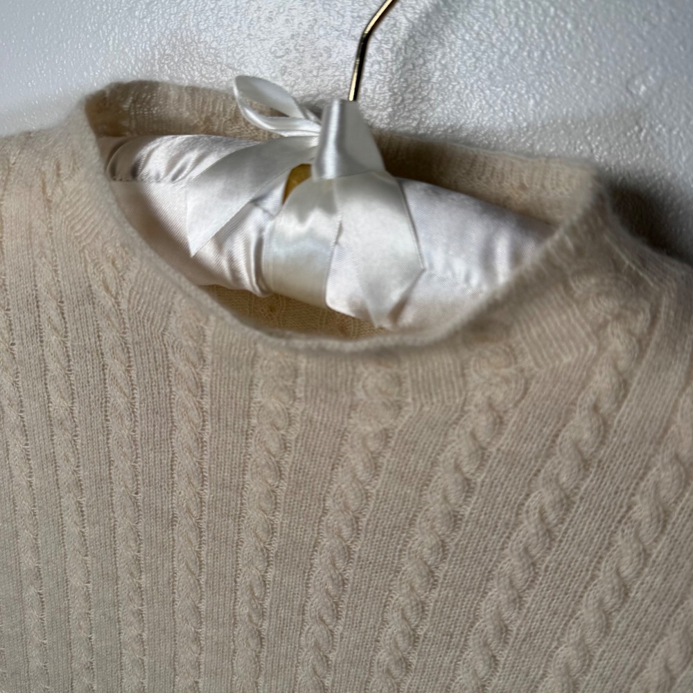House of Harlow 1960 100% Cashmere Sleeveless Vest Beige L Semi Sheer Luxury - Picture 7 of 11